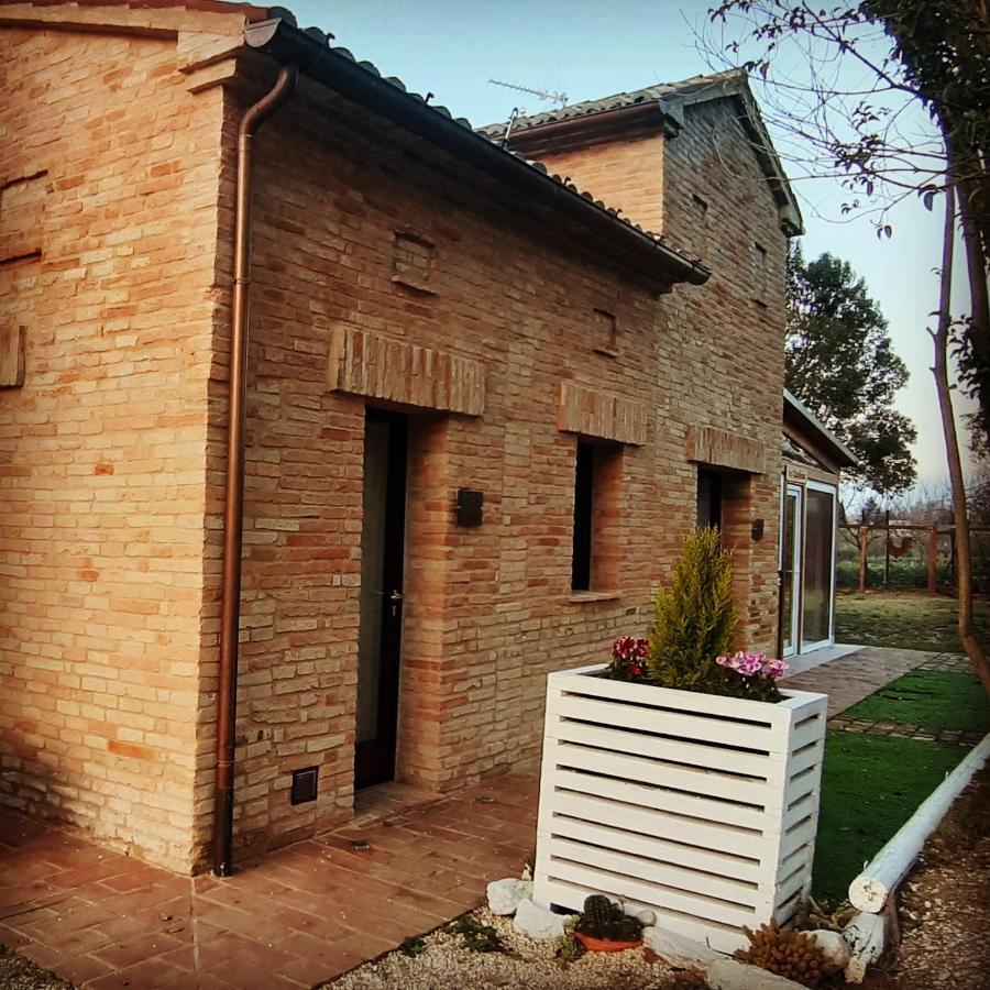 B&B Il Fienile Del Borgo Jesi Exteriör bild